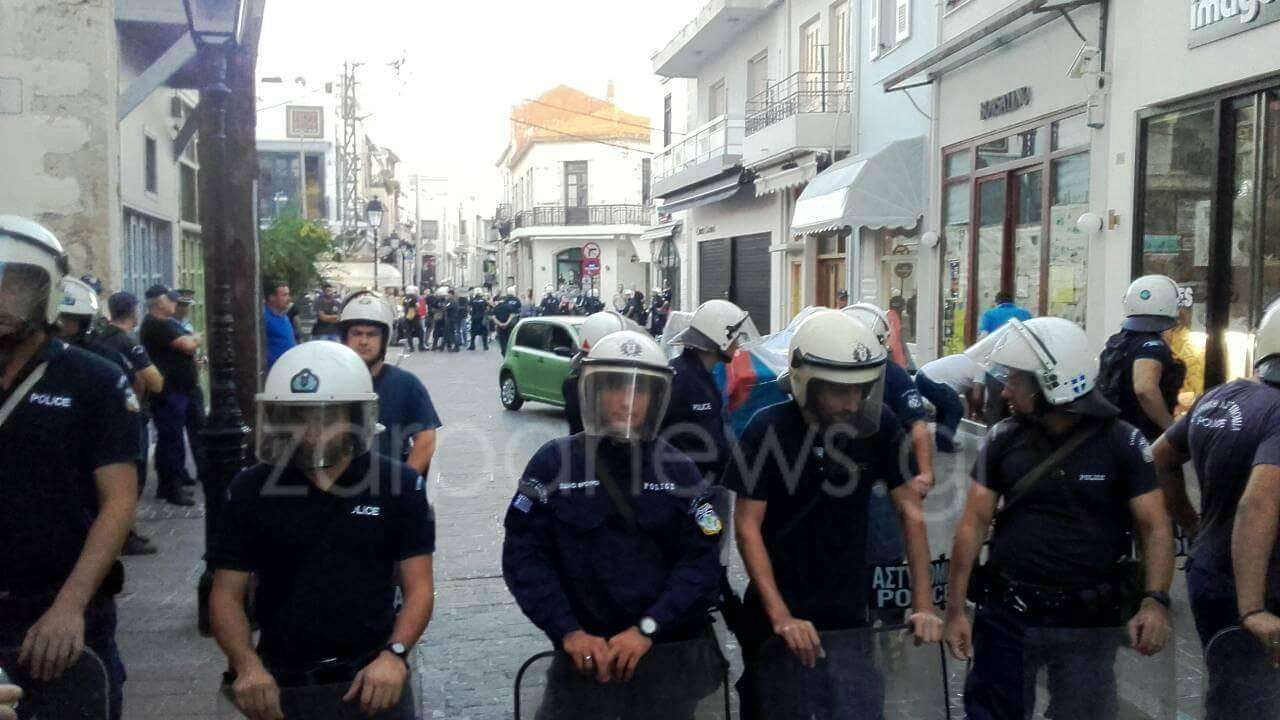 Καρέ καρέ το χάος στο Ρέθυμνο και η ιδεολογική γύμνια του ΣΥΡΙΖΑ: Η ΕΛ.ΑΣ σε ρόλο «μπράβου» Αμερικανικού Fund – Kαι η κόλαση τώρα έρχεται: Tα ακίνητα χιλιάδων δανειοληπτών βγαίνουν μαζικά στο…σφυρί!